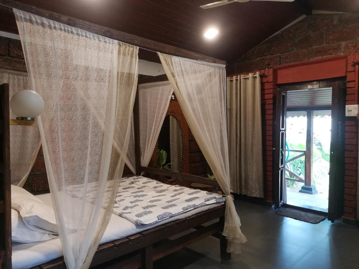 Achalaa Resort Kolhapur Ngoại thất bức ảnh