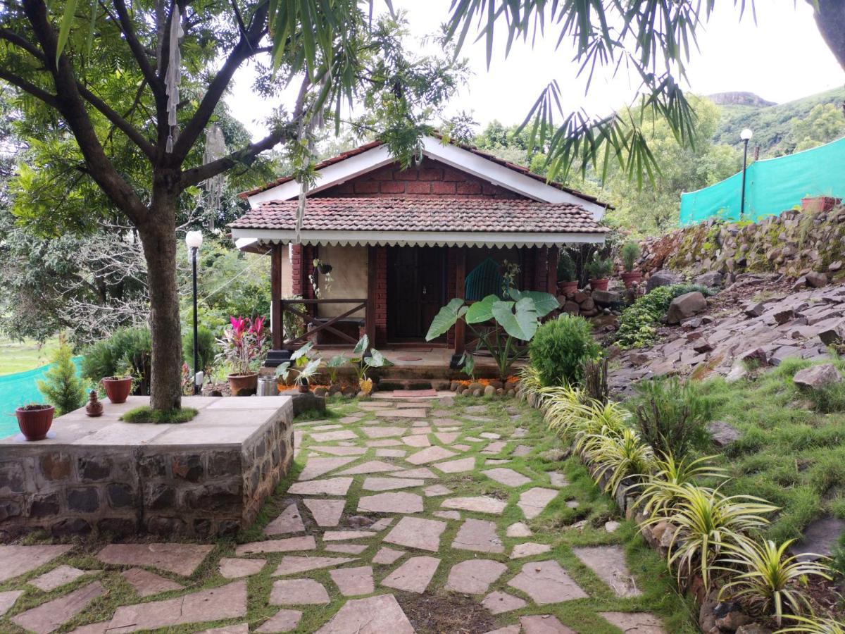 Achalaa Resort Kolhapur Ngoại thất bức ảnh
