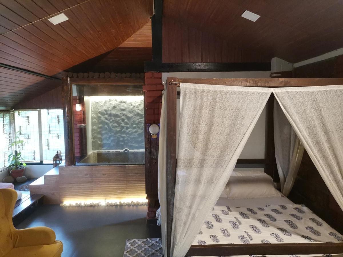 Achalaa Resort Kolhapur Ngoại thất bức ảnh