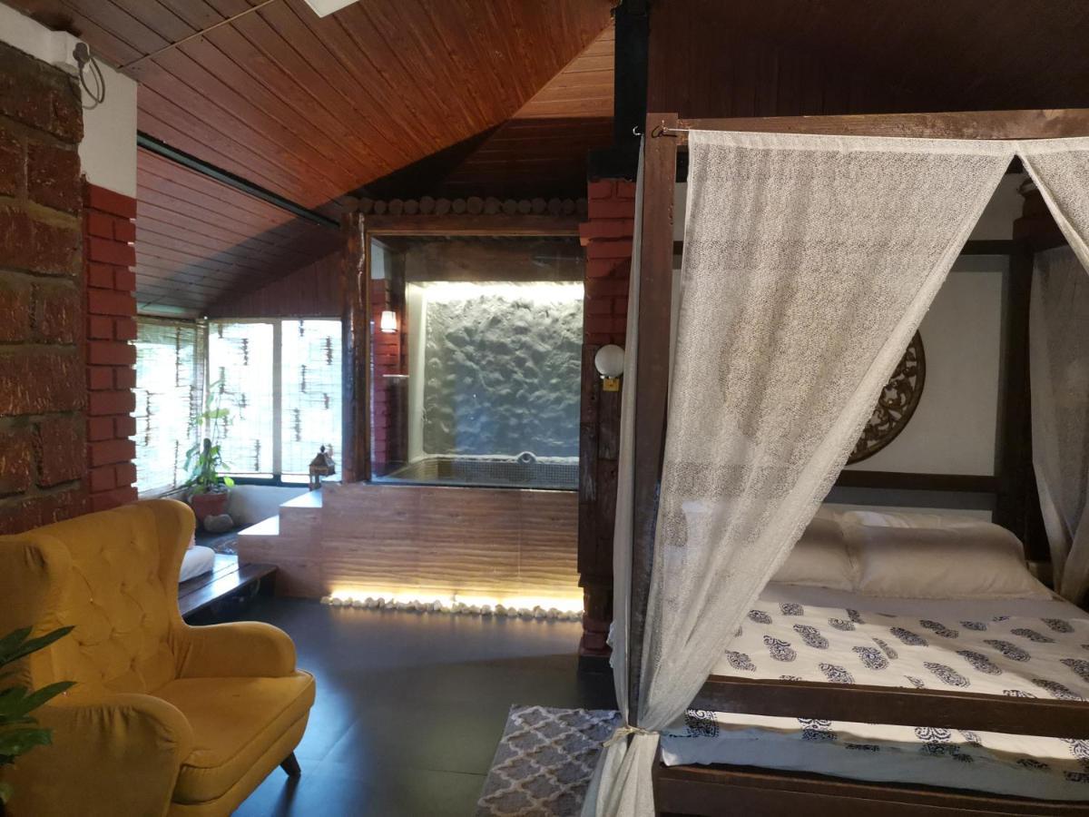 Achalaa Resort Kolhapur Ngoại thất bức ảnh
