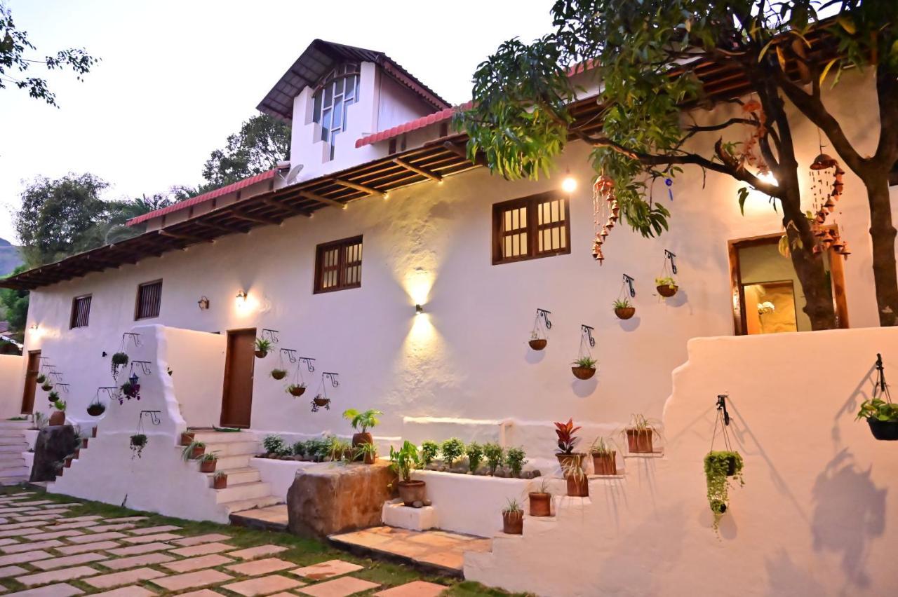 Achalaa Resort Kolhapur Ngoại thất bức ảnh