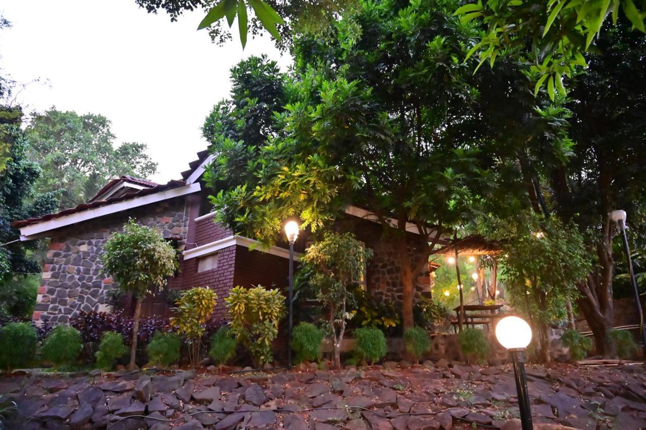 Achalaa Resort Kolhapur Ngoại thất bức ảnh