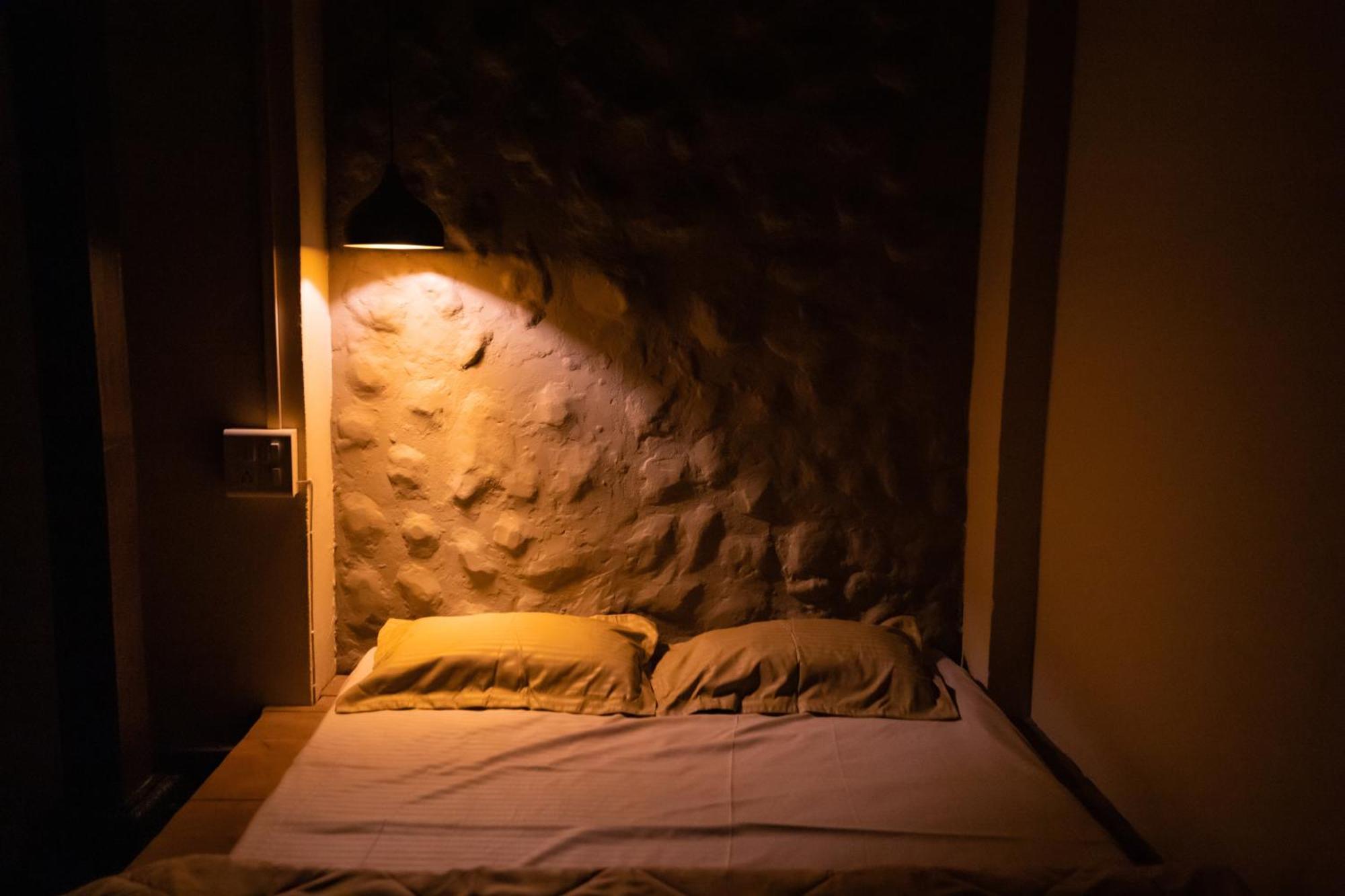 Achalaa Resort Kolhapur Phòng bức ảnh